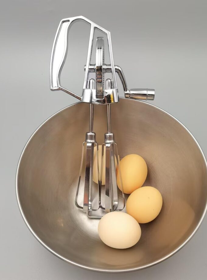 Classic Manual Egg Beater Hand Crank Double Head Stainless Steel Whisk